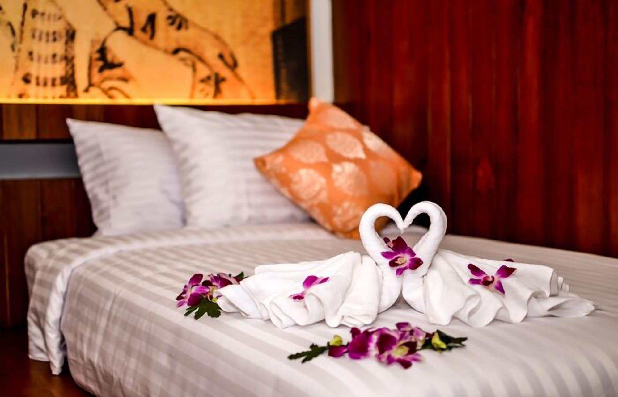 Lap Roi Karon Beachfront By Shanaya المظهر الخارجي الصورة